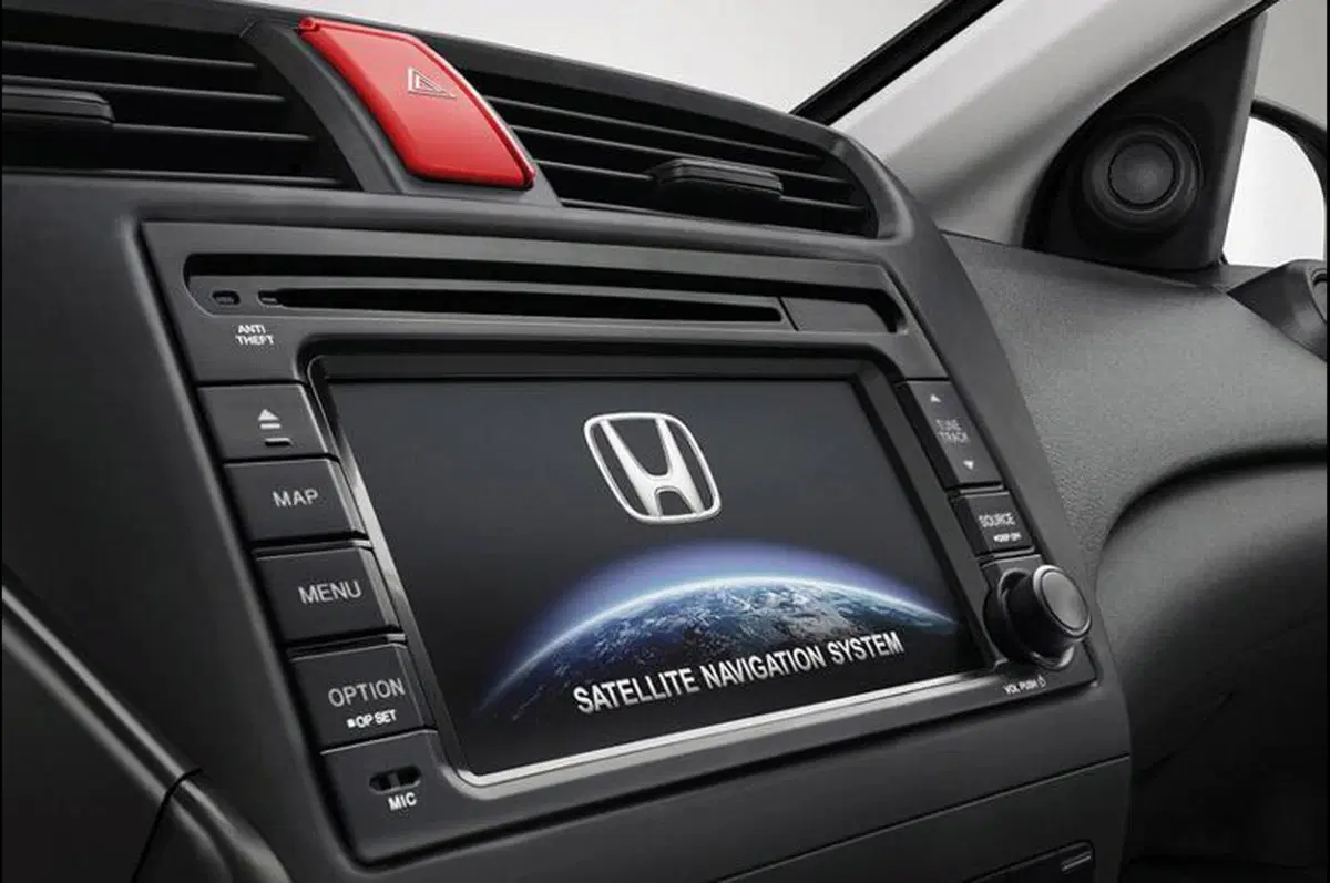 Honda Civic 2012: nuove immagini ufficiali (41)