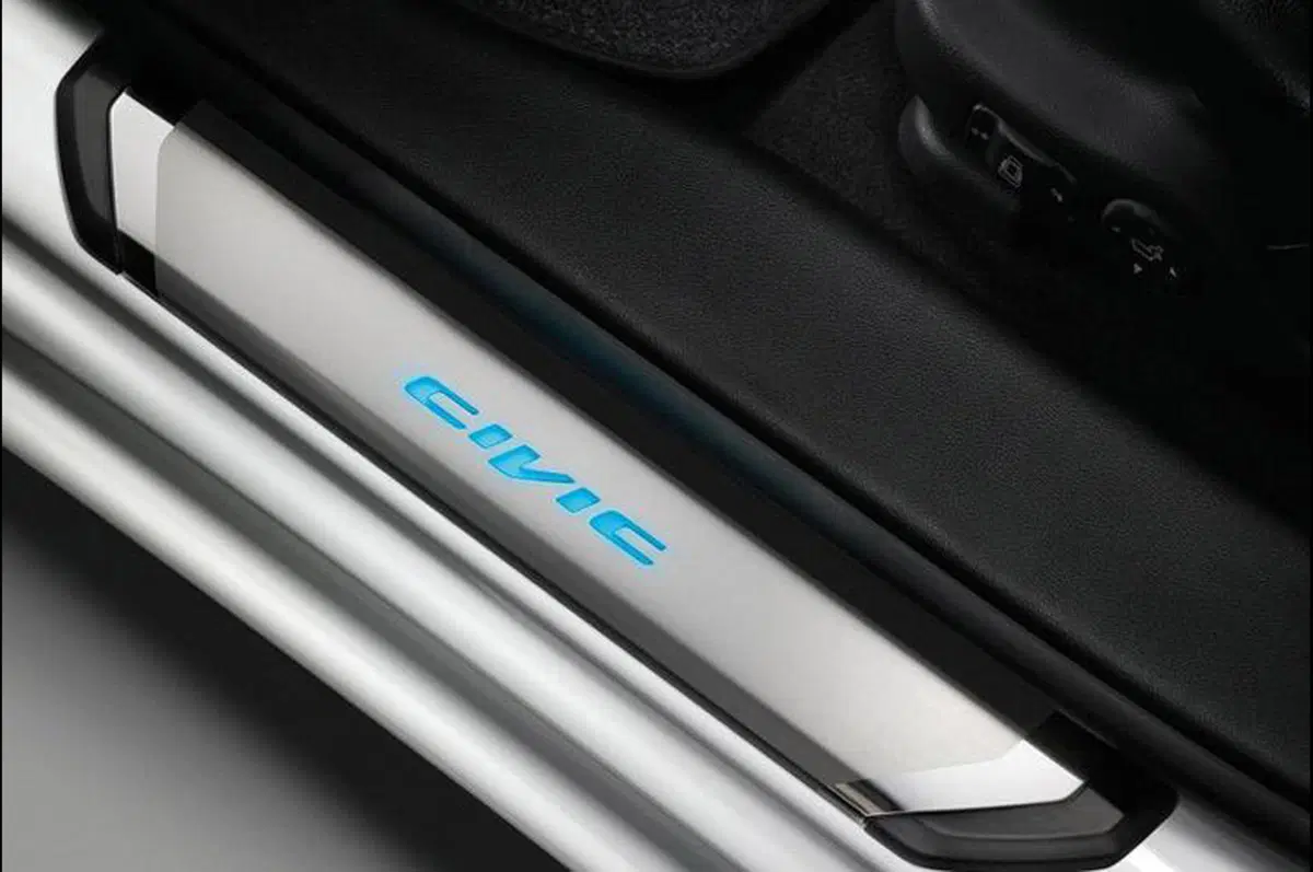 Honda Civic 2012: nuove immagini ufficiali (43)