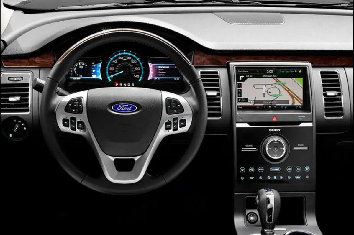 Ford Flex: si rinnova il crossover per il Nord America (5)