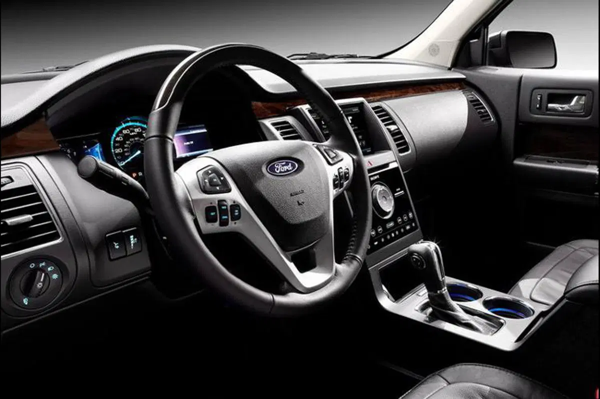 Ford Flex: si rinnova il crossover per il Nord America (6)