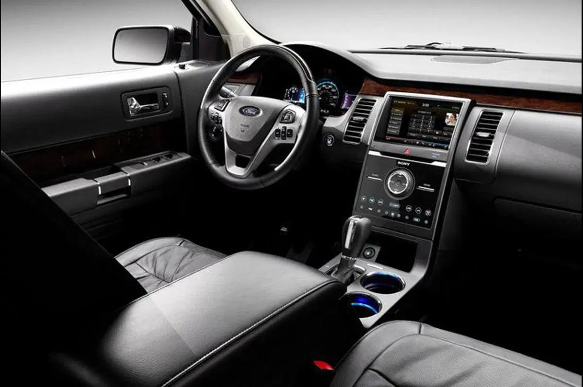 Ford Flex: si rinnova il crossover per il Nord America (7)