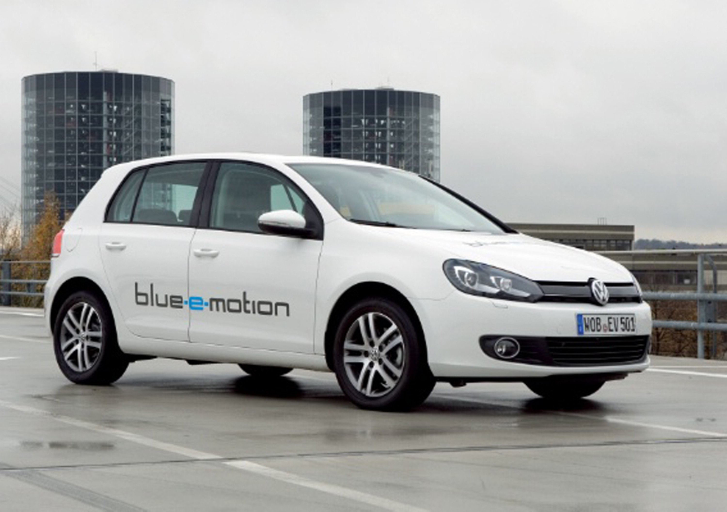 Volkswagen Golf Blue-e-motion all&#039;H2Roma 2011