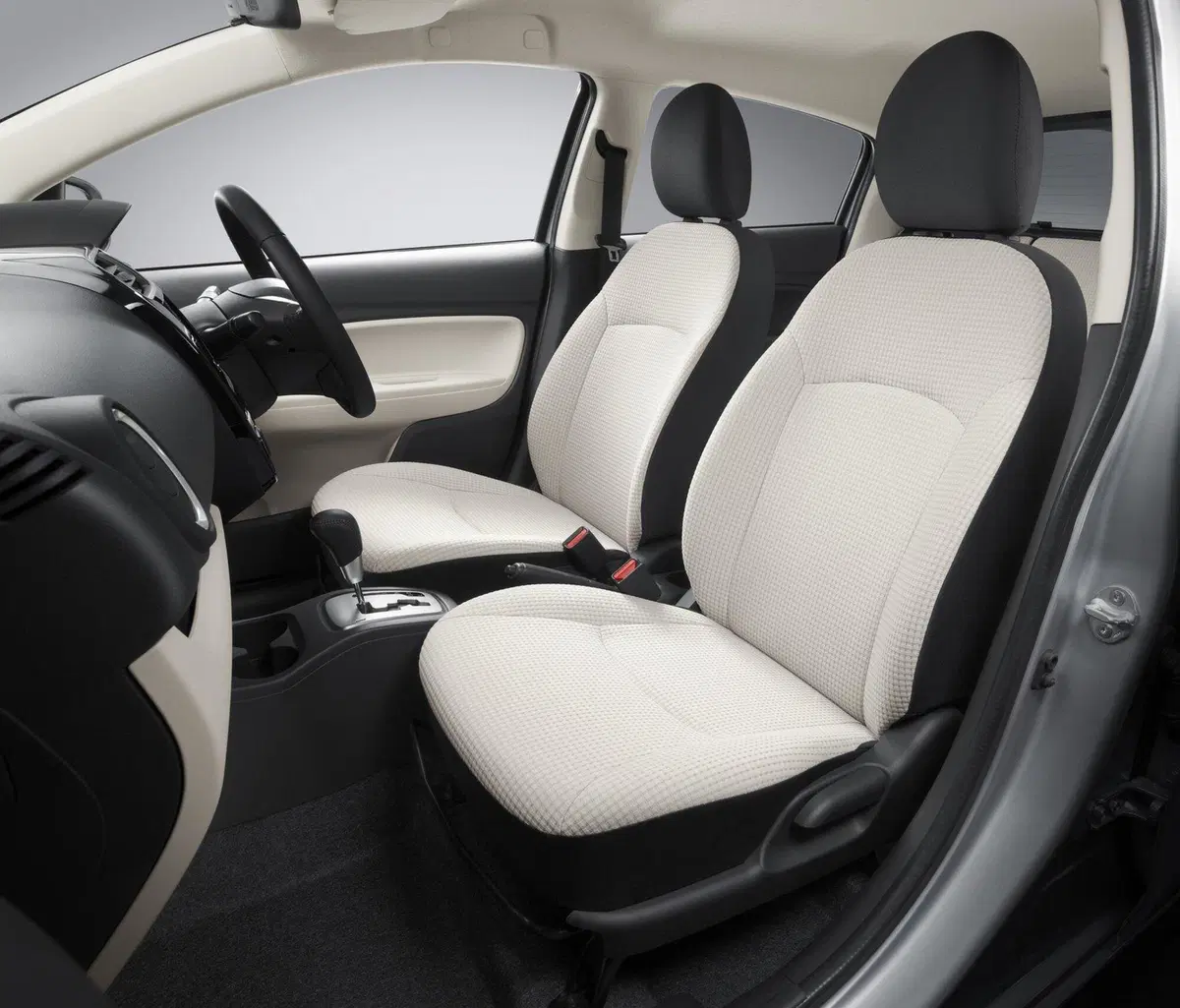 Mitsubishi Mirage (3)