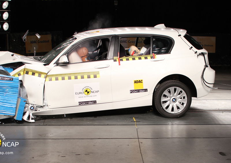 BMW Serie1: 5 stelle Euro NCAP