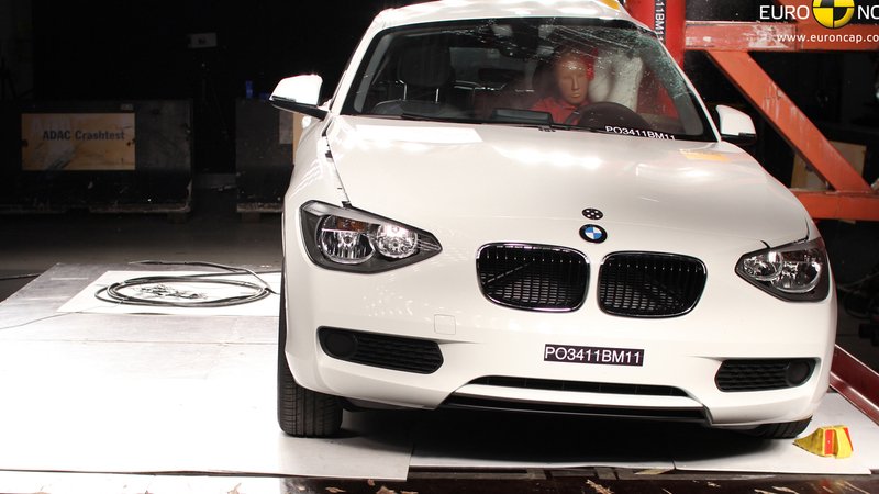 BMW Serie1: 5 stelle Euro NCAP