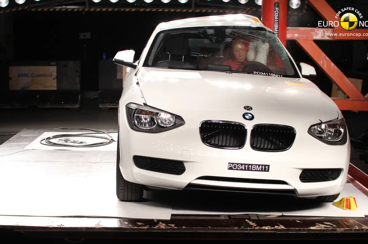 BMW Serie1: 5 stelle Euro NCAP (3)