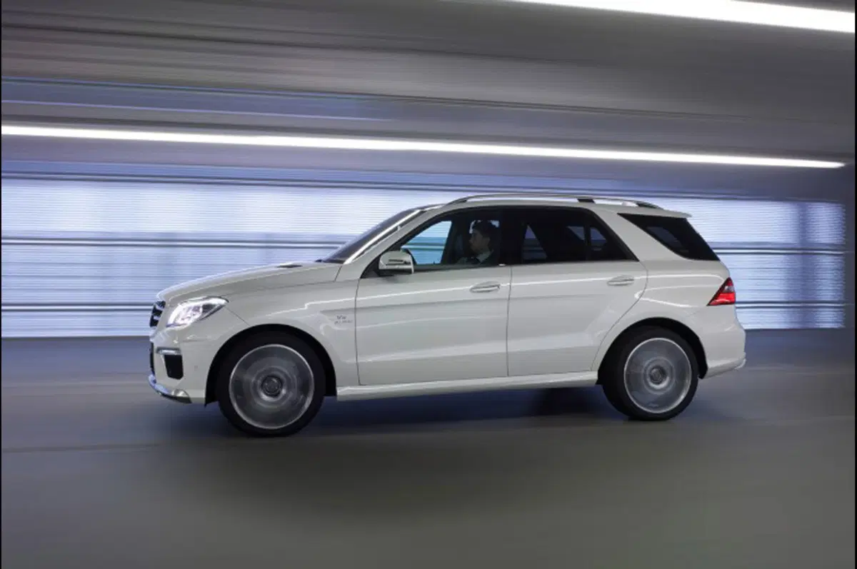 Mercedes-Benz ML 63 AMG (3)
