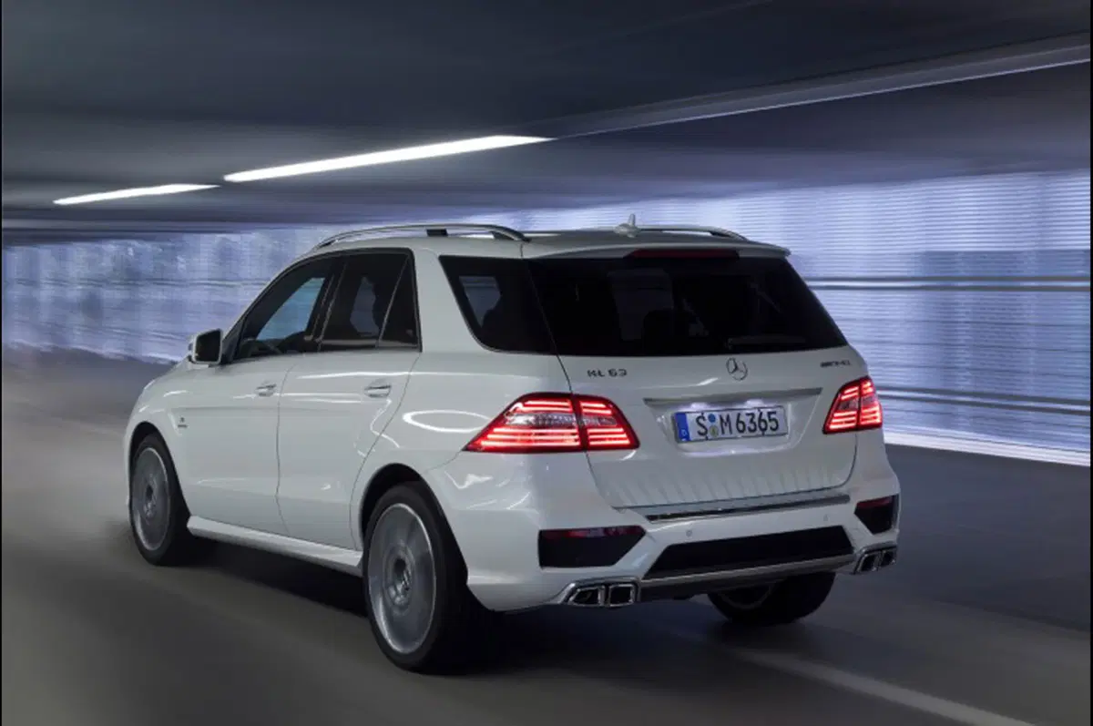 Mercedes-Benz ML 63 AMG (4)