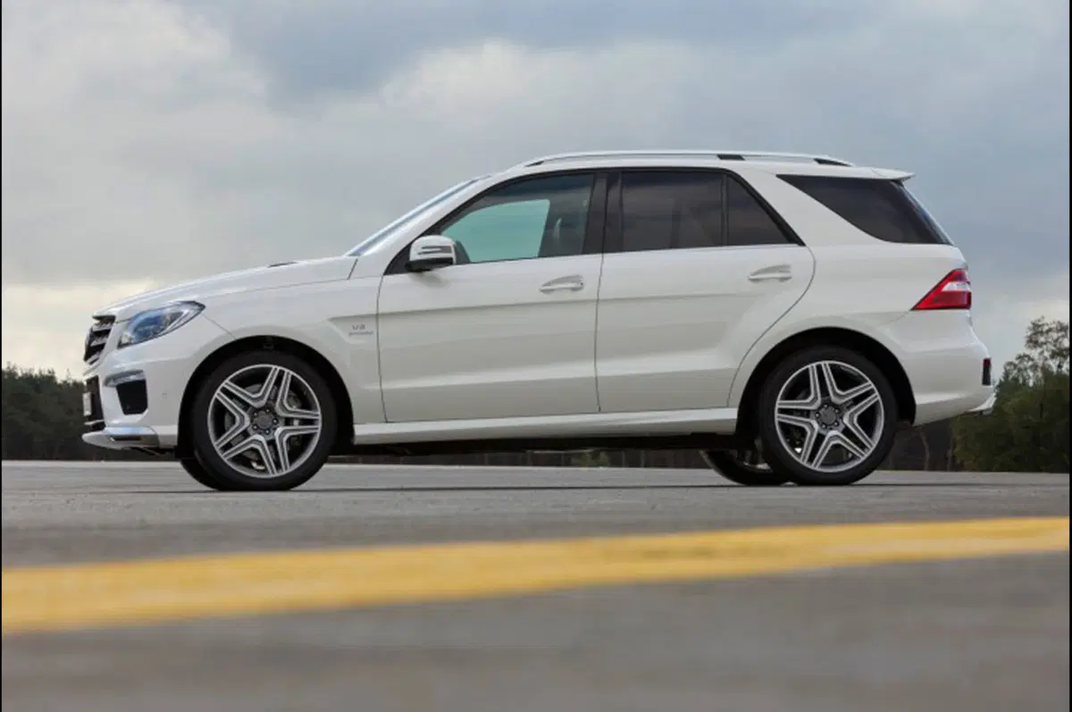 Mercedes-Benz ML 63 AMG (6)