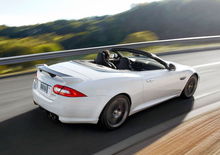 Jaguar XKR-S Convertible: prime immagini ufficiali