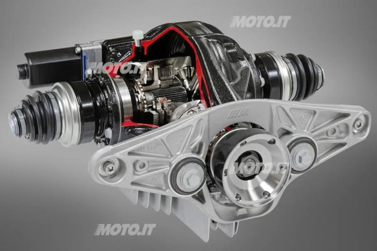 BMW M5 F10: uno sguardo sotto al vestito (17)
