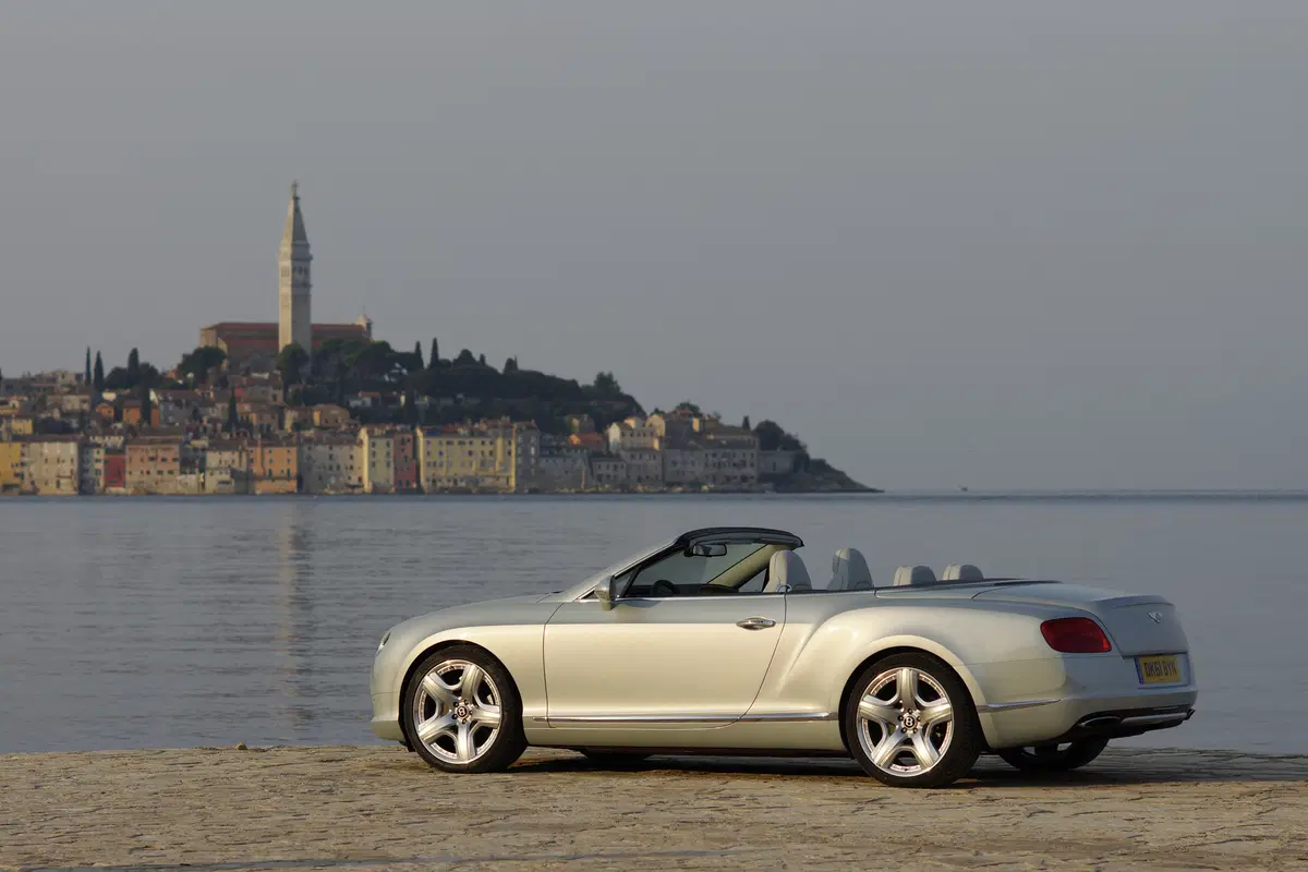 Bentley Continental GTC Convertible a Los Angeles (3)