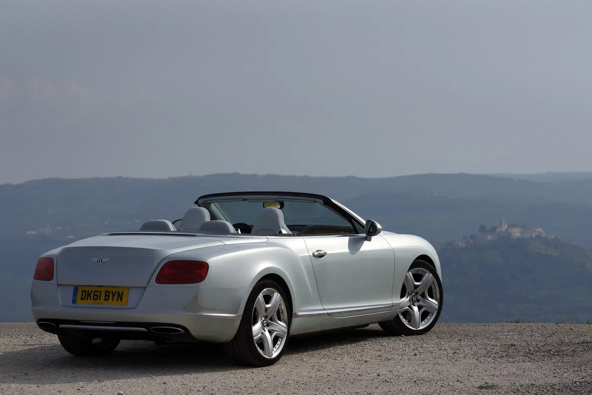 Bentley Continental GTC Convertible a Los Angeles (5)