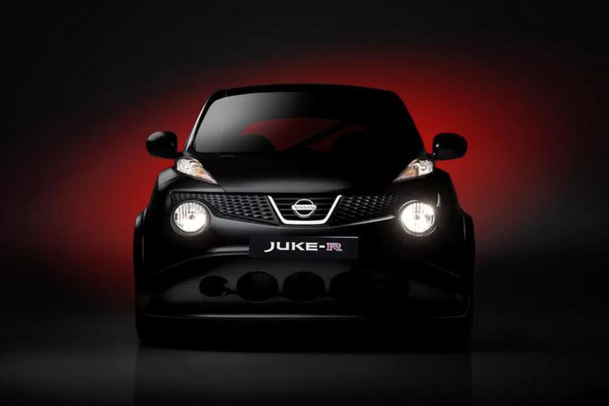 Nissan Juke-R: pronta per la pista