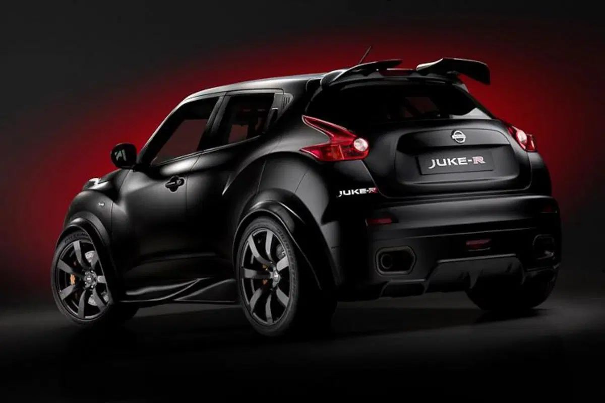 Nissan Juke-R: pronta per la pista (6)
