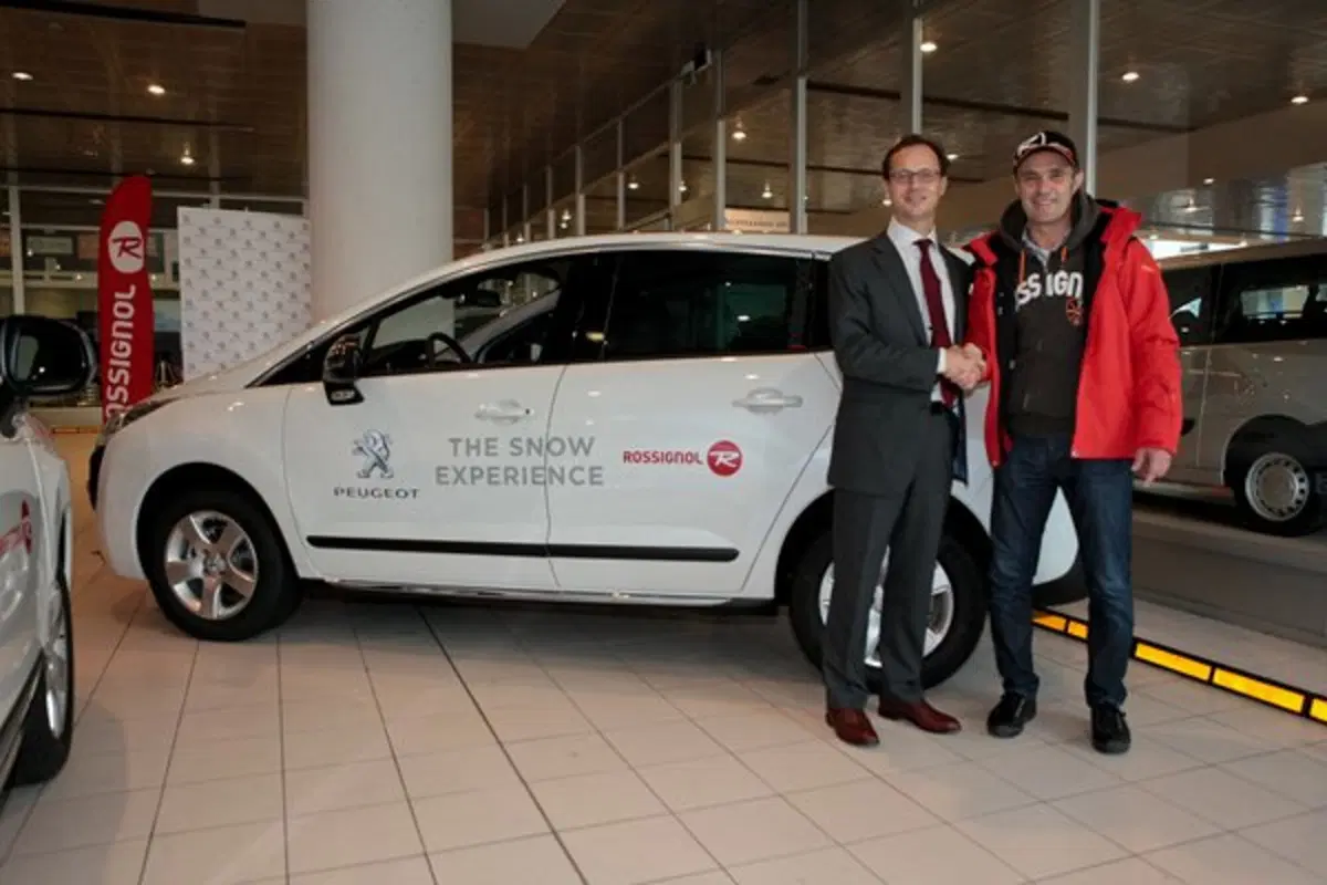 Peugeot 3008 con Pack Rossignol Experience (2)