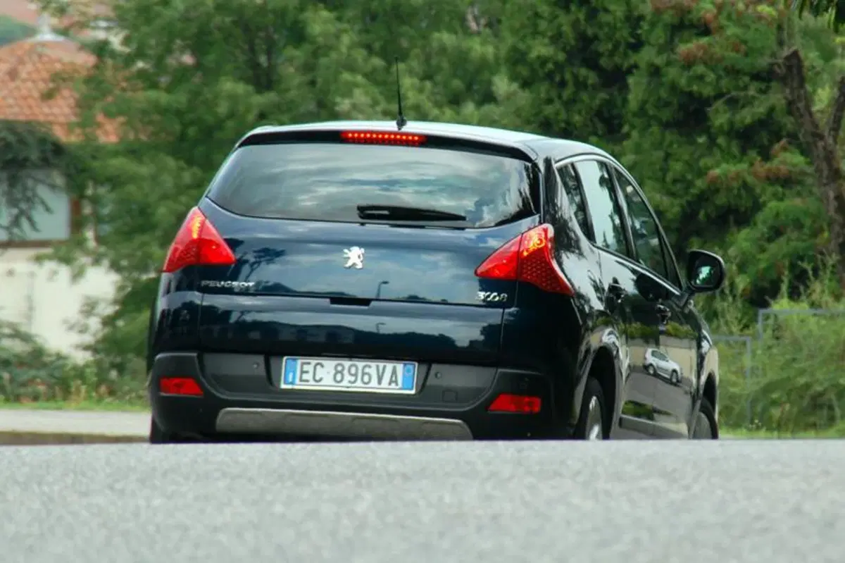 Peugeot 3008 con Pack Rossignol Experience (6)