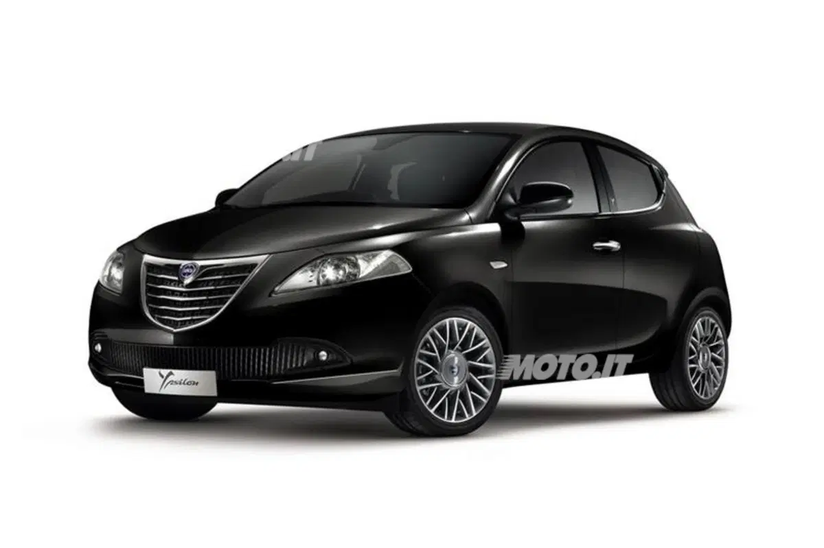 Lancia Ypsilon Black&Red (3)
