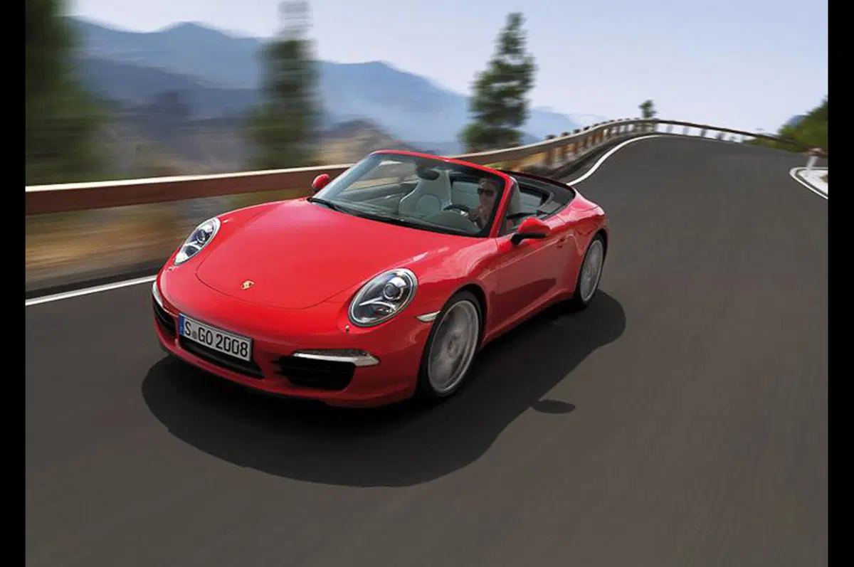 Porsche 911 Carrera Cabriolet