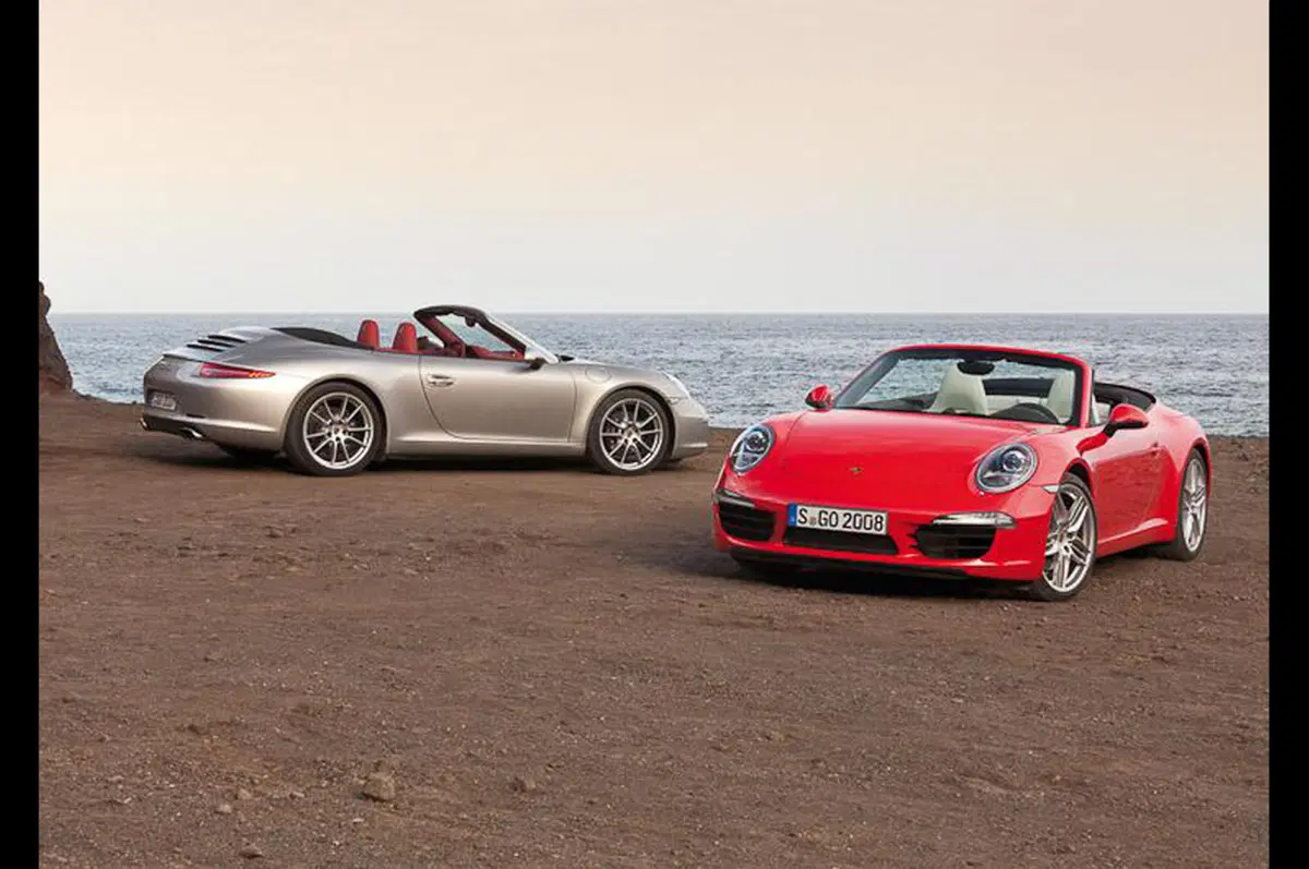 Porsche 911 Carrera Cabriolet (11)