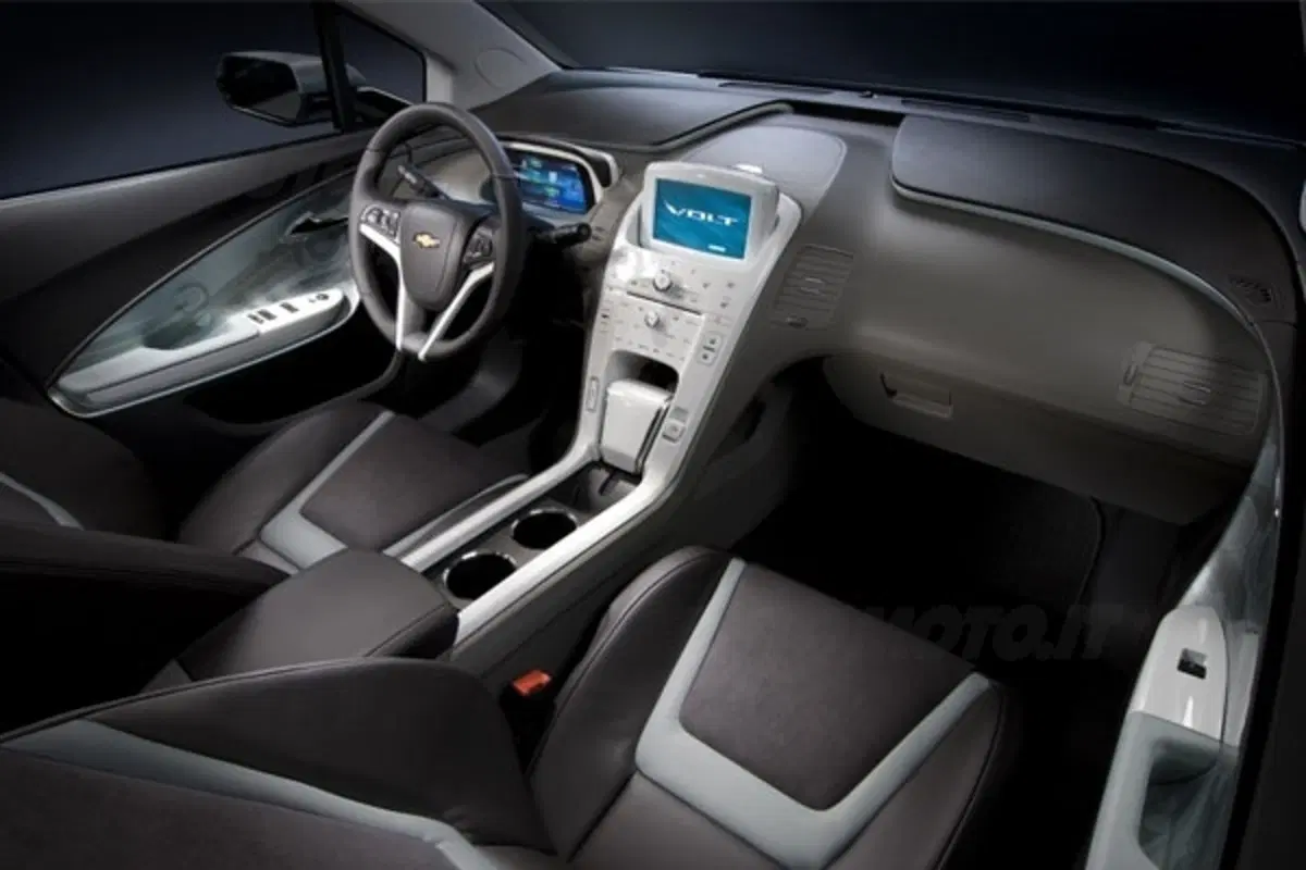 Chevrolet Volt: da febbraio nelle concessionarie (8)