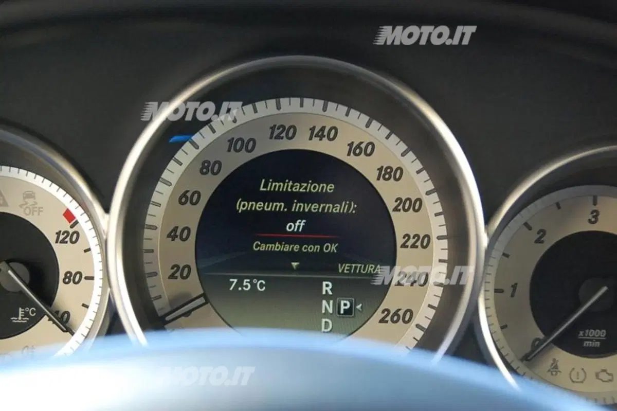 Mercedes-Benz CLS 4Matic (50)