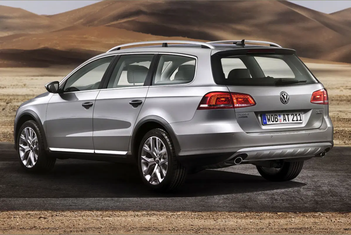Volkswagen Passat Alltrack (2)