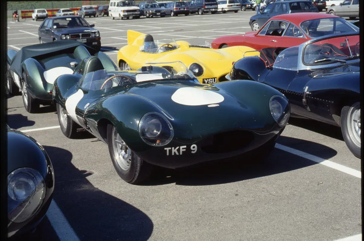 La mitica Jaguar E compie 50 anni (3)
