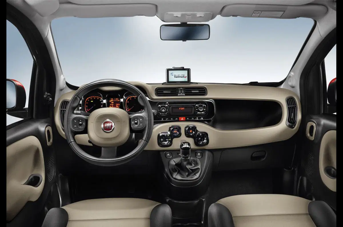 Fiat: gli interni della nuova Panda
