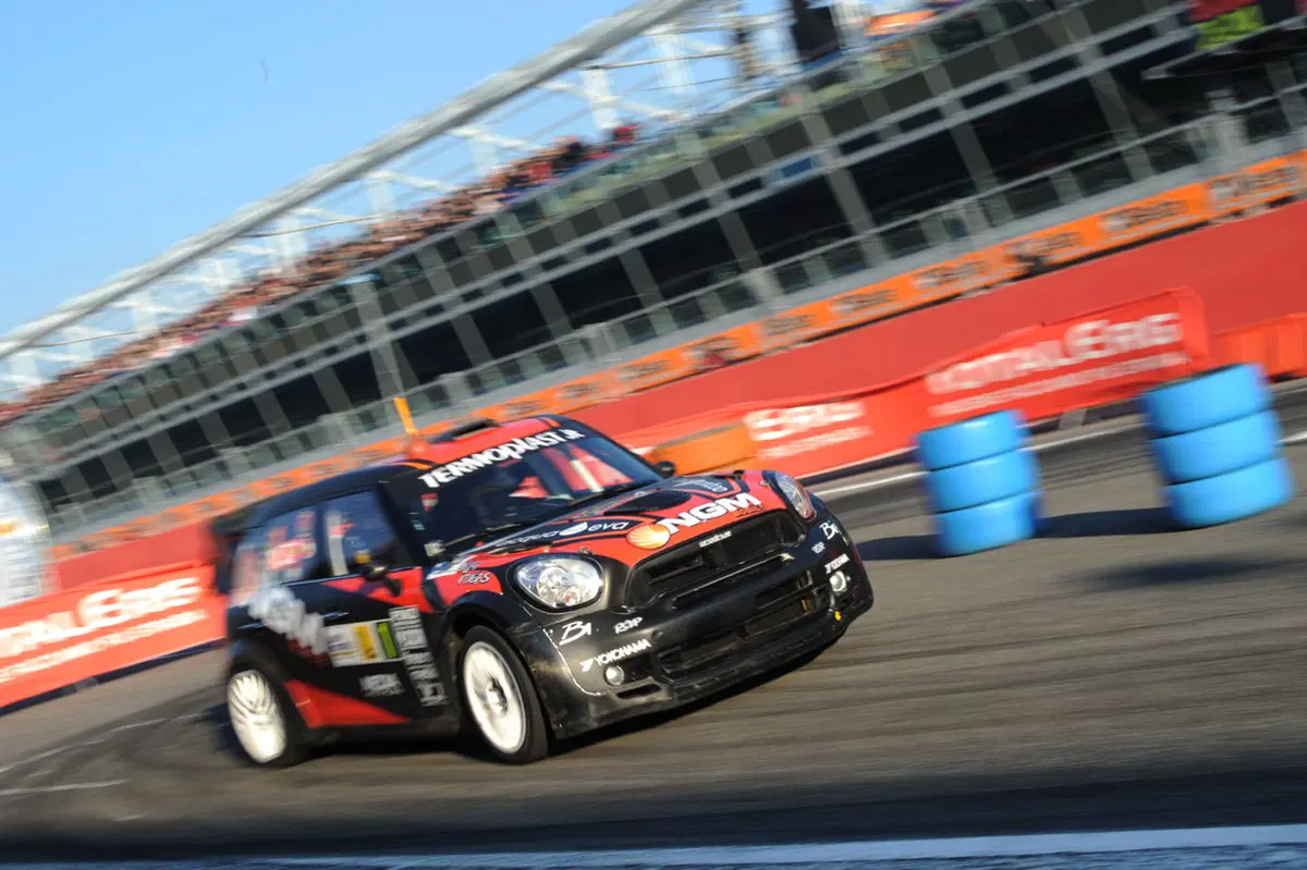Valentino nulla può contro Loeb (5)