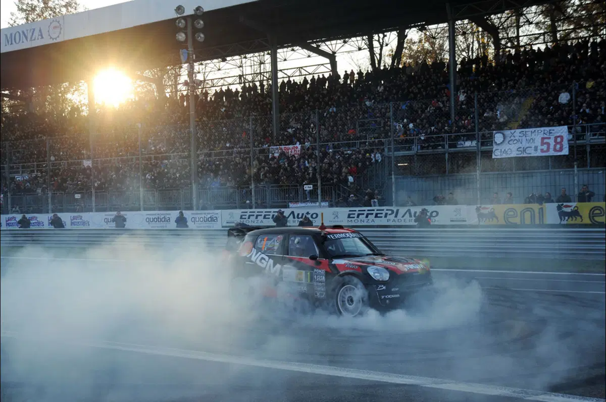 Valentino nulla può contro Loeb (11)