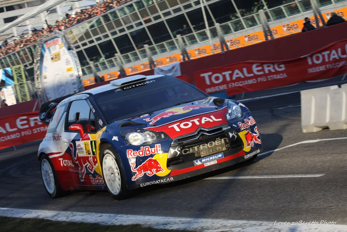 Valentino nulla può contro Loeb (37)