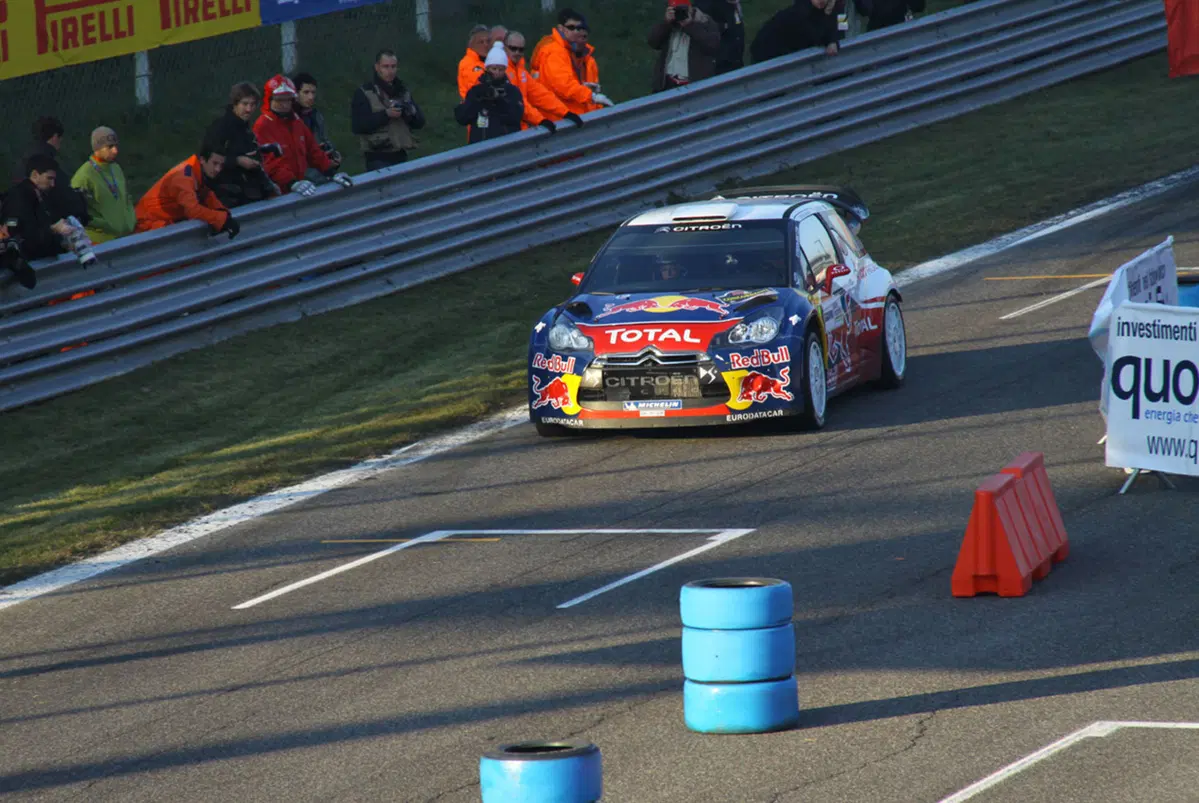 Valentino nulla può contro Loeb (38)