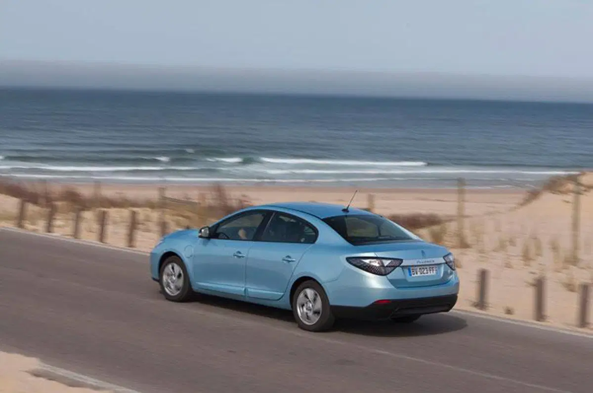 Renault Fluence Z.E.: i prezzi (13)