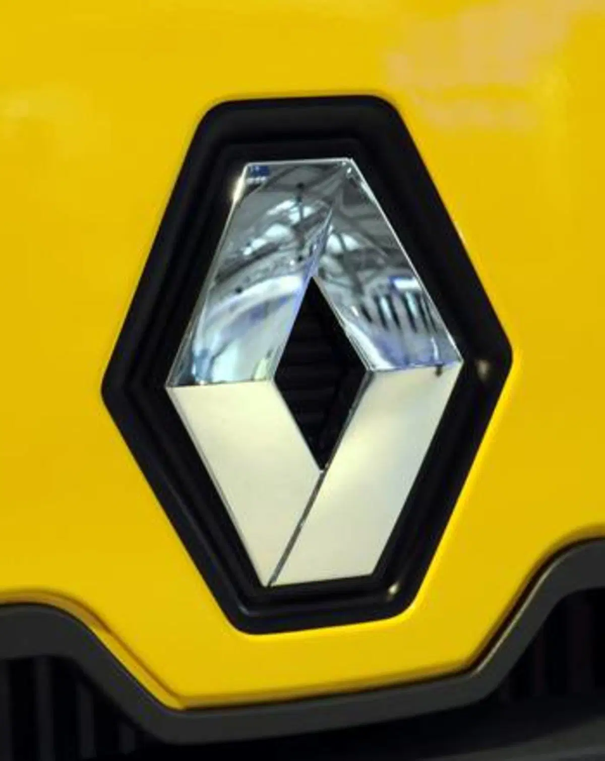 Renault lancia la “Promessa Cliente”