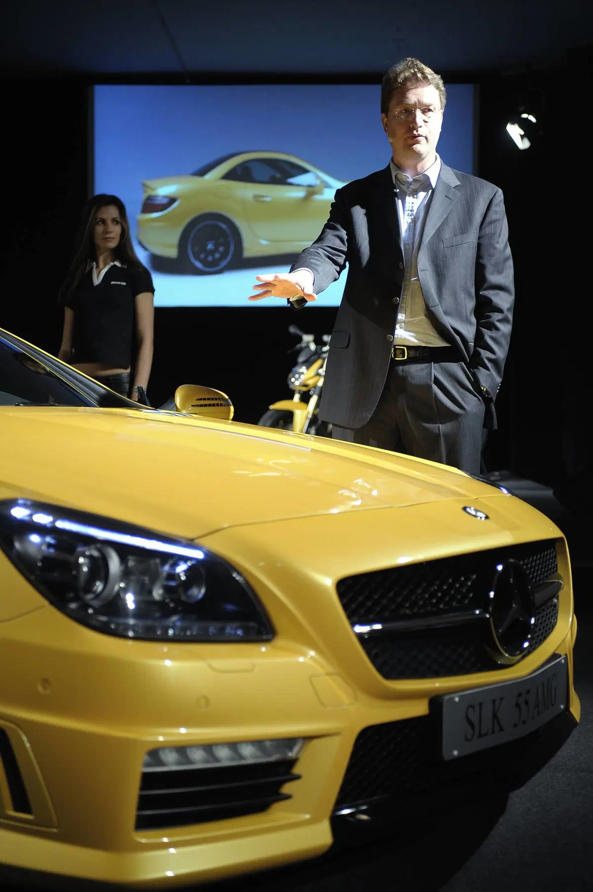 Mercedes-Benz SLK 55 AMG Streetfighter Yellow (9)