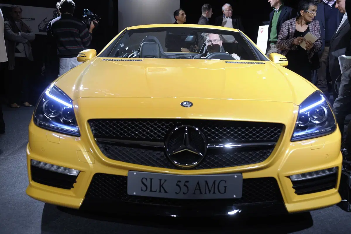 Mercedes-Benz SLK 55 AMG Streetfighter Yellow (16)