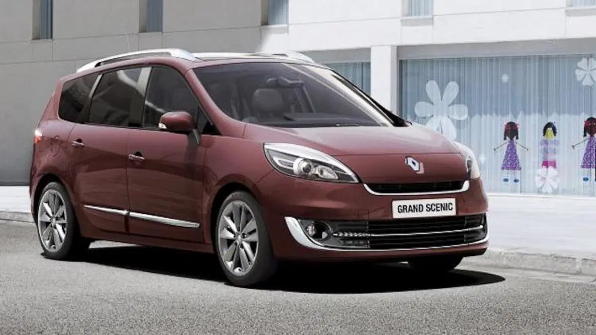 Renault Scénic 2012 (7)