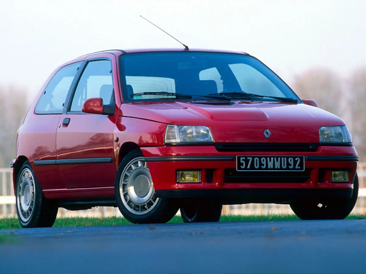 Quale era meglio, Confronto: Fiat Uno Vs Renault Clio I (5)