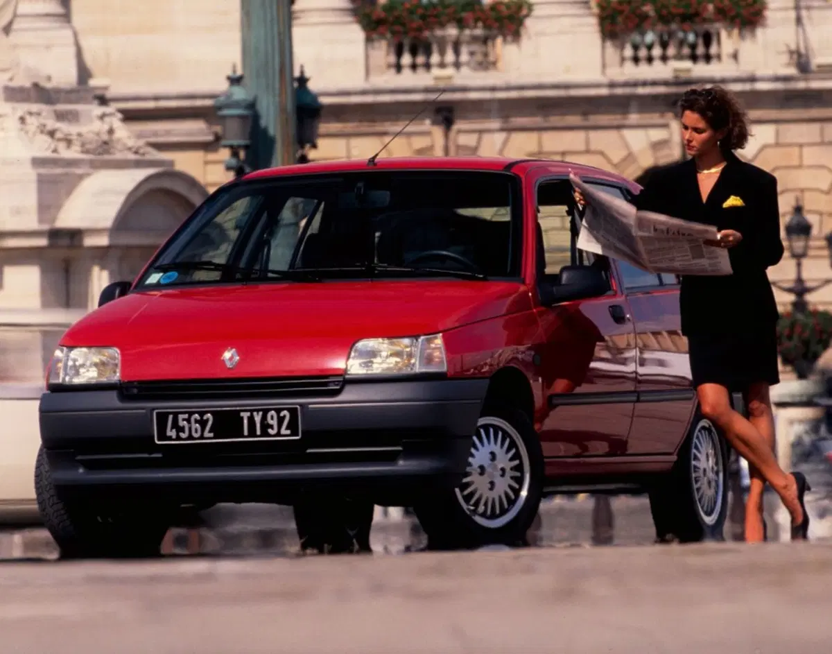 Quale era meglio, Confronto: Fiat Uno Vs Renault Clio I (3)