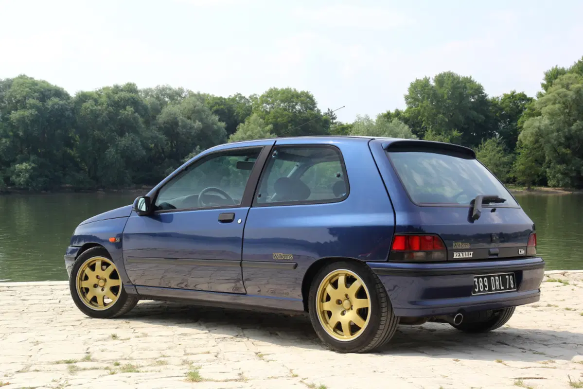 Quale era meglio, Confronto storiche: Fiat Uno Vs Renault Clio I (6)
