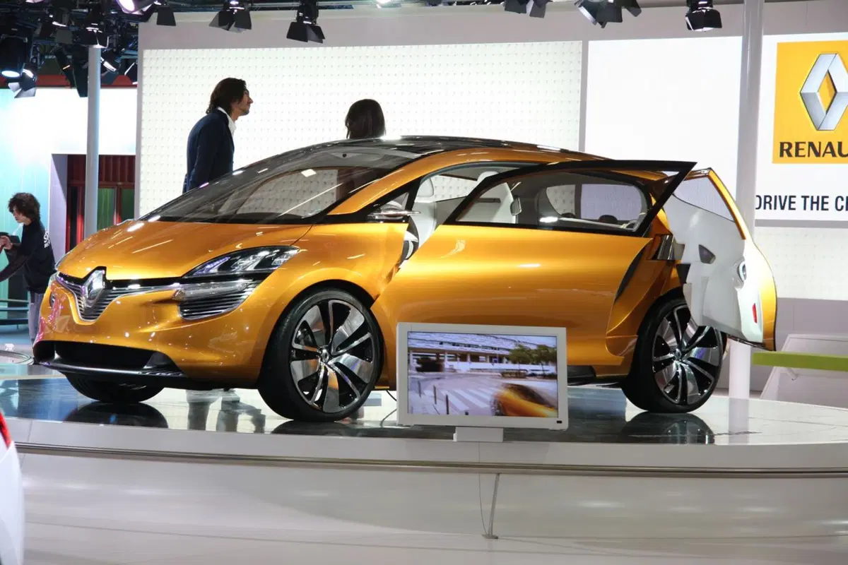 Renault al Motor Show 2011 (2)