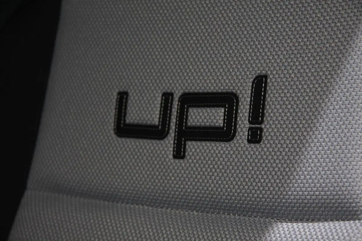 Volkswagen al Motor Show 2011 (7)