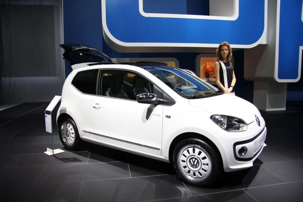 Volkswagen al Motor Show 2011 (18)