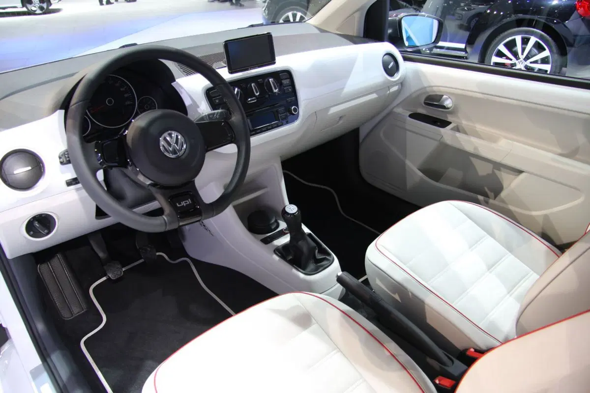Volkswagen al Motor Show 2011 (26)