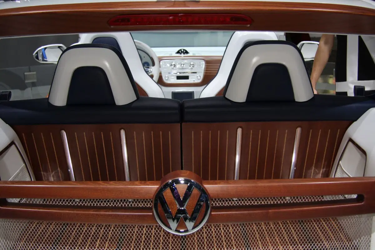 Volkswagen al Motor Show 2011 (28)