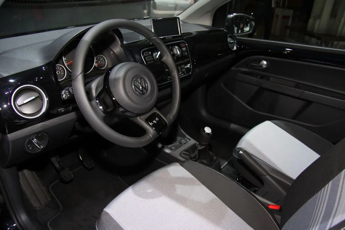 Volkswagen al Motor Show 2011 (42)