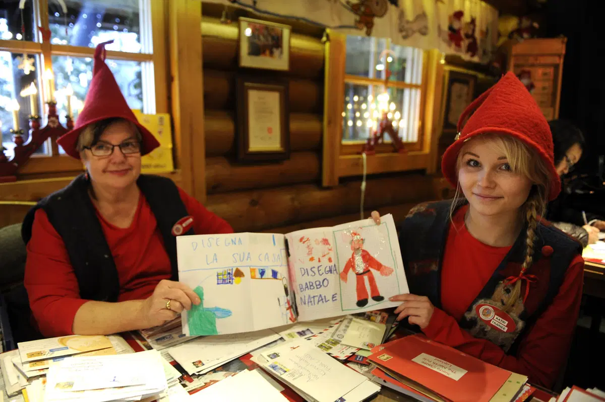 Mini: consegnate a Santa Claus le lettere dei bambini (8)