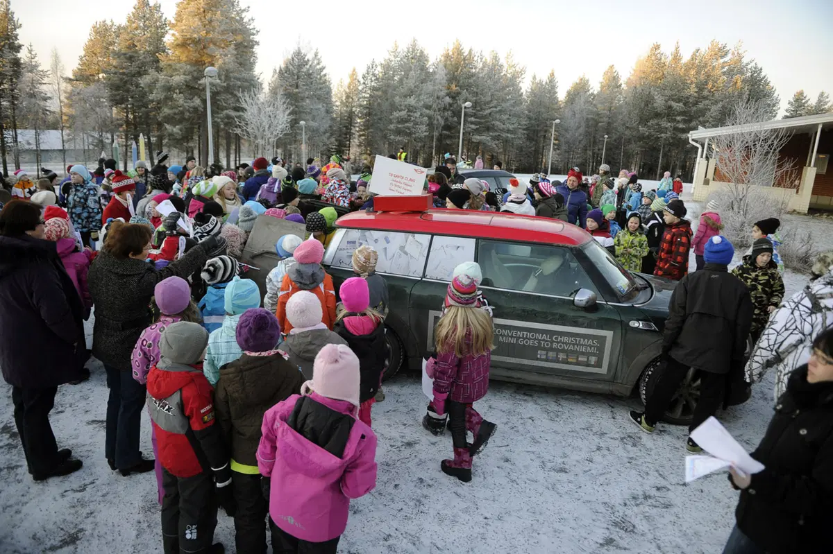 Mini: consegnate a Santa Claus le lettere dei bambini (10)