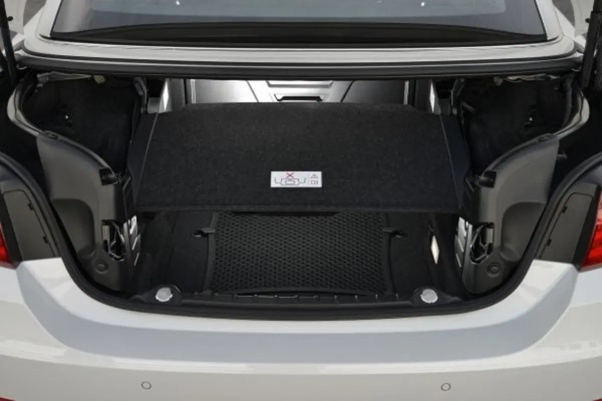 BMW Serie 4 Cabrio 435d xDrive  Advantage (9)